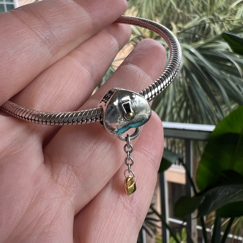 Two-Tone Heart Padlock & Key Charm - Picture 12 of 16